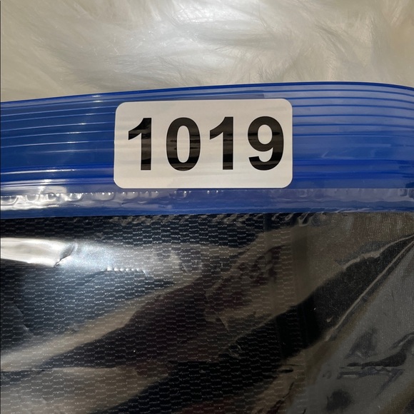 ❤️ NWOT. Calvin Klein Midi Bodycon Skirt. - Picture 14 of 14